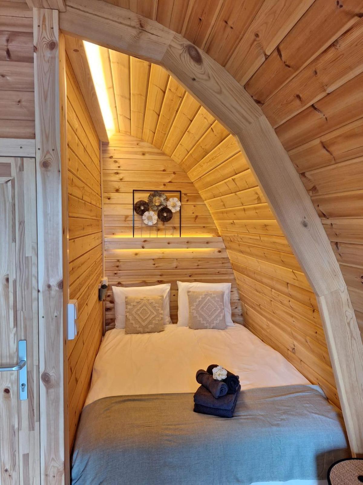 Vila Bastardo Glamping Pod Hotel Sintra Exterior photo